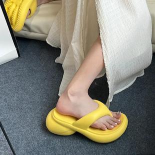 新厚底网红人字拖女夏季 外穿EVA时尚 增高沙滩防滑厚底夹脚凉拖鞋