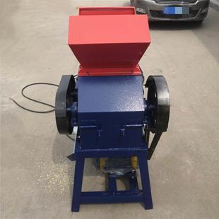 加食工DOM粮挤扁机 粱花生磕瓣机 对辊黄豆挤压机高式