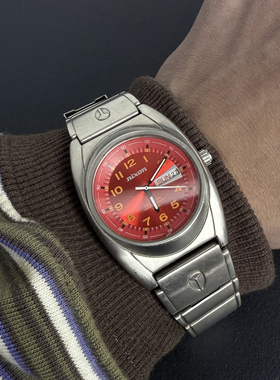 Awateoftime浪费时间 红色中古手表金属表带小众复古石英表盘手表