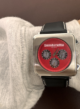 Awateoftime浪费时间 红色中古手表复古个性皮革表带石英手表