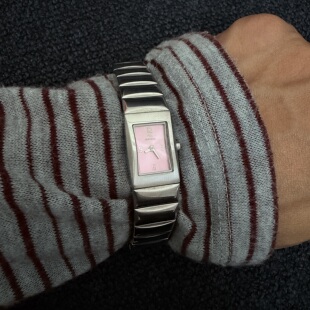 Awasteoftime浪费时间 粉色复古vintage中古手表方形金属小腕表