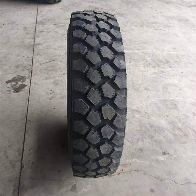 黄海依维柯汽车胎2轮55/100R1越野LDL6花纹越野轮胎