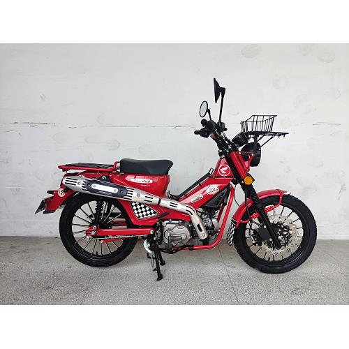 适用野米YEMI左右侧盖贴花棋子贴 宗申125机车边盖装饰盖贴纸贴膜