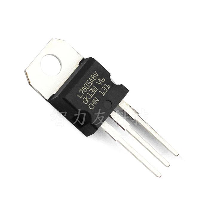 直插 L7805 L7805ABV 5V TO-220 三端稳压器三极管 全新正品
