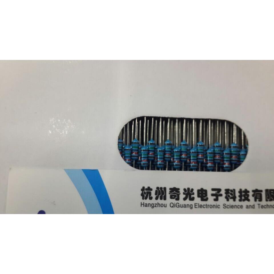 龙建达碳膜电阻1/4W 15K 5%编带排带15K欧白盒固定电阻器1000/盒