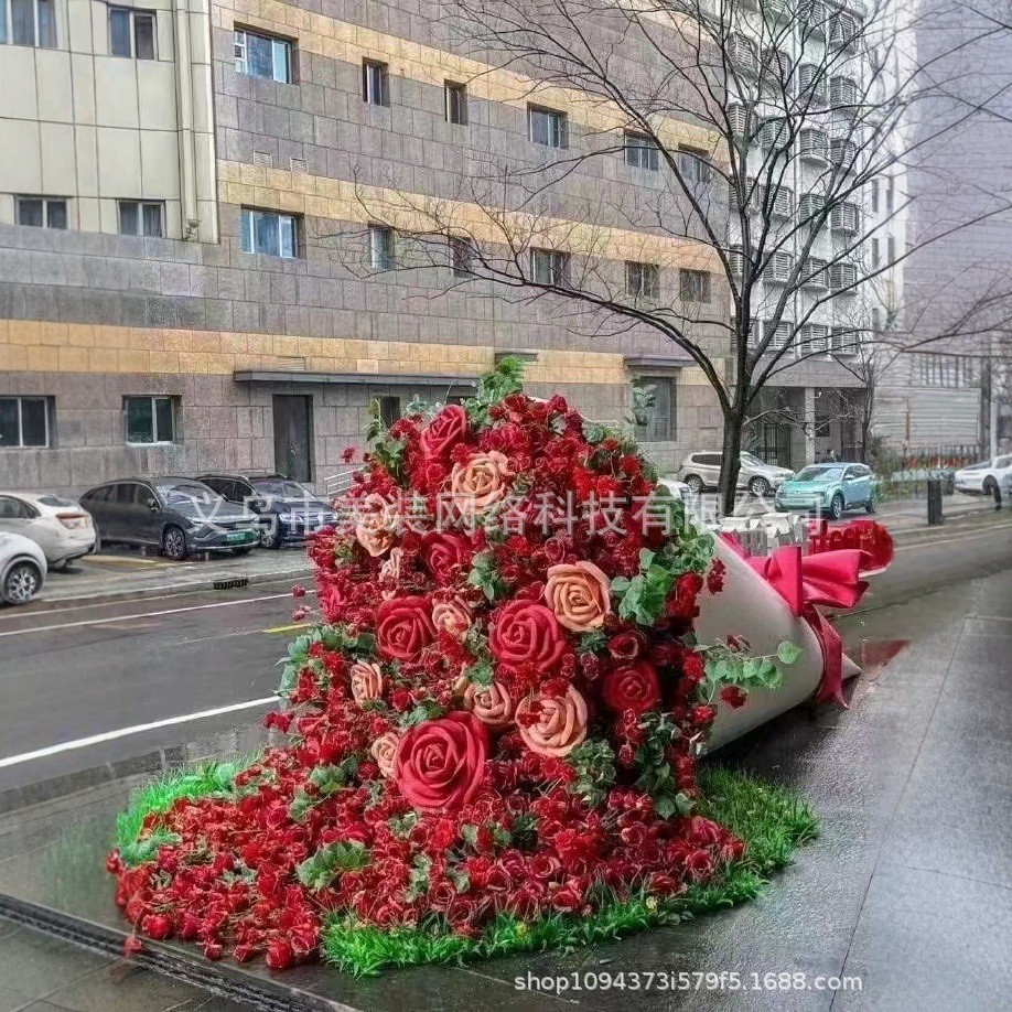 网红户外花束情人节玫瑰花打卡巨型拍照大型美陈商业装饰花朵橱窗