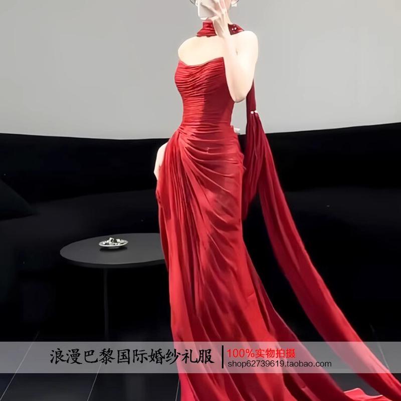 新品2025正红色抹胸礼服女重工抓褶雪纺裙答谢订婚敬酒服显瘦修身