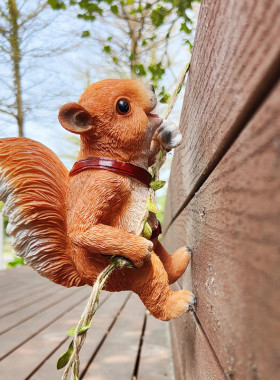 可爱松鼠挂件户外花园盆挂摆件攀爬树上管道阳台庭院幼儿园装饰品