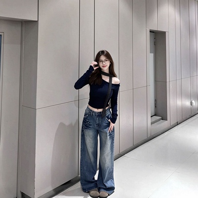 通勤蓝色高腰直筒显瘦牛仔裤女