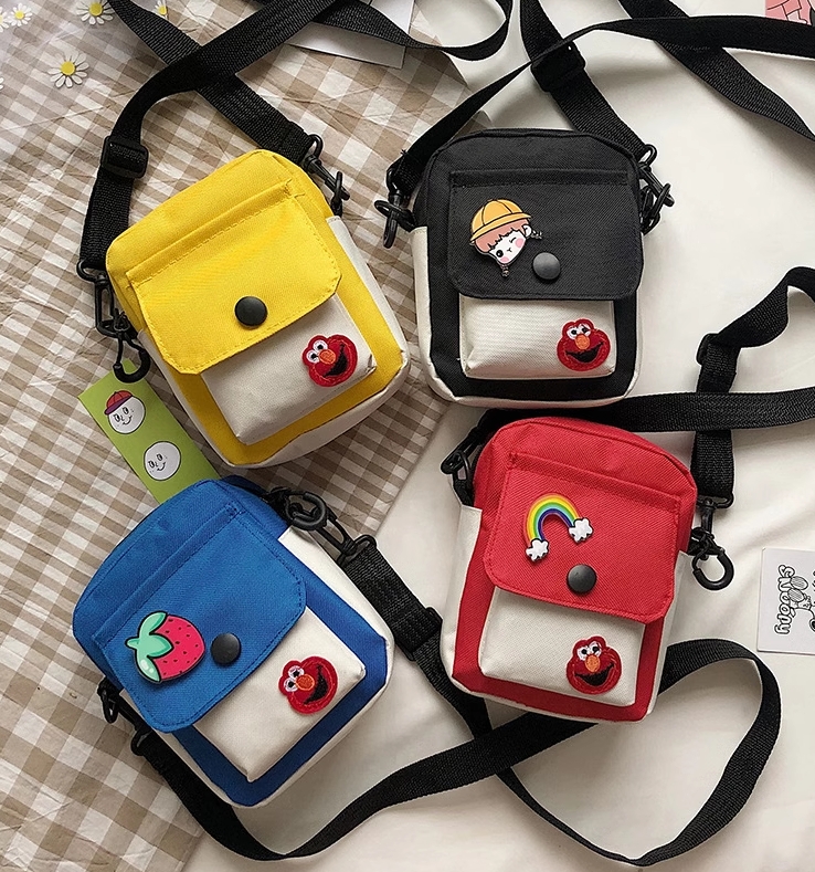 幼儿斜挎包帆布卡通小方包学生单肩迷你零钱包特小儿童背包卡片包