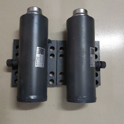 新源65/75W-8-9胶轮式挖掘机 平衡G油缸总成 平衡缸 新款原厂配件