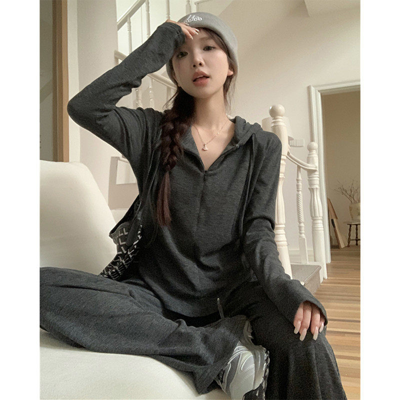 跑步服休闲运动套装女春秋阔腿裤宽松显瘦韩版时尚两件套连帽