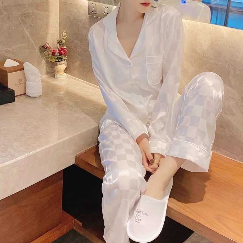 维多利亚冰丝睡衣女秋新款性感长袖长裤两件套装宽松家居服可外穿