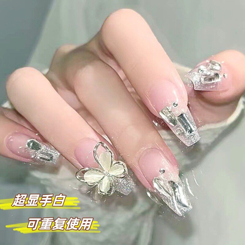 穿戴甲拍婚纱照婚礼美甲高级感超长款精致带钻气质婚甲订婚新厂家