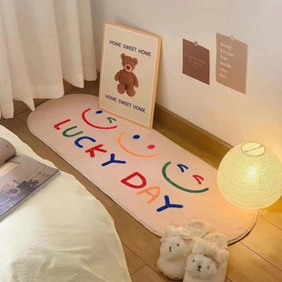 可爱卡通长条卧室床边地毯客厅沙发茶几垫加厚绒毛脚垫家用窗垫