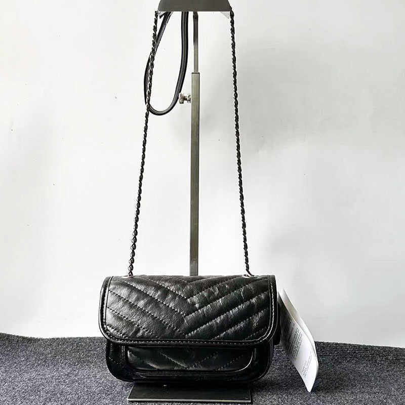 迷你2024年新款头层油蜡褶皱流浪包高档金属链条女士小包,箱包皮具/热销女包/男包,腋下包,淘宝优惠券,粉丝福利购,淘宝优惠卷