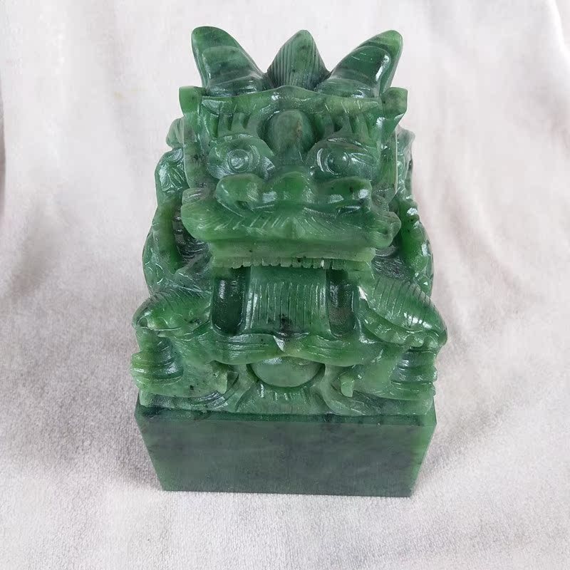 天然玉石摆件和田玉碧玉大印章龙头玉玺旺运风水器物馈赠礼品