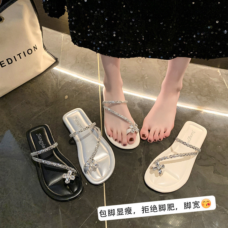 百搭平底法式小凉拖鞋仙女2025软底新款夏季绝美裙子水钻凉鞋海边