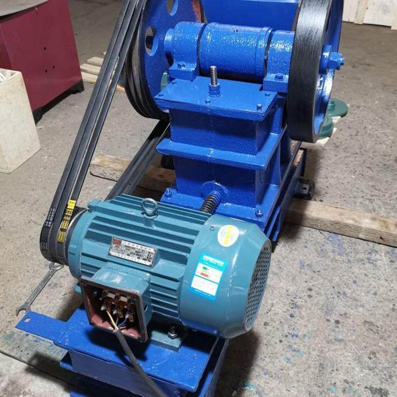 高档制样鄂实验室式锰钢小型50矿石60颚鄂破粉碎机破碎机机板010x,机械设备,破碎机,淘宝优惠券,粉丝福利购,淘宝优惠卷