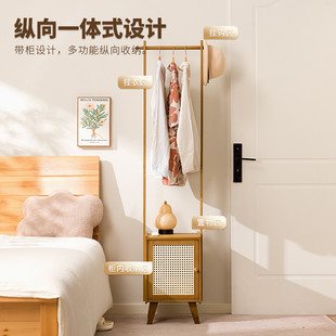 落地式 新款 挂衣架卧室实木衣帽架小型床头柜家用室内简易衣服架子