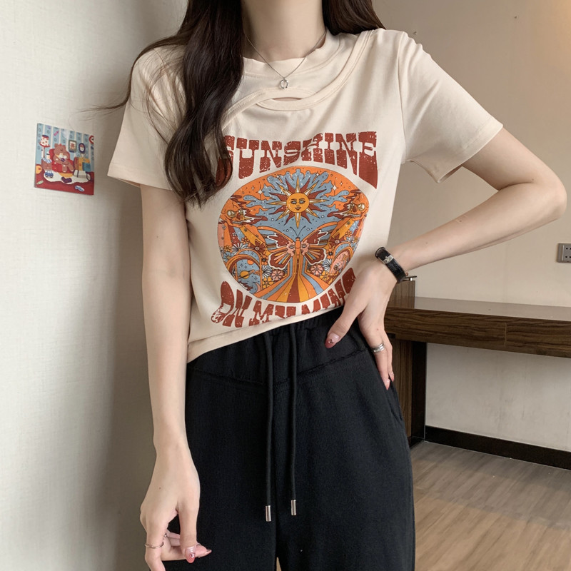 新品大码女装2025夏新款美式显瘦修身上衣胖mm设计感小众正肩短袖