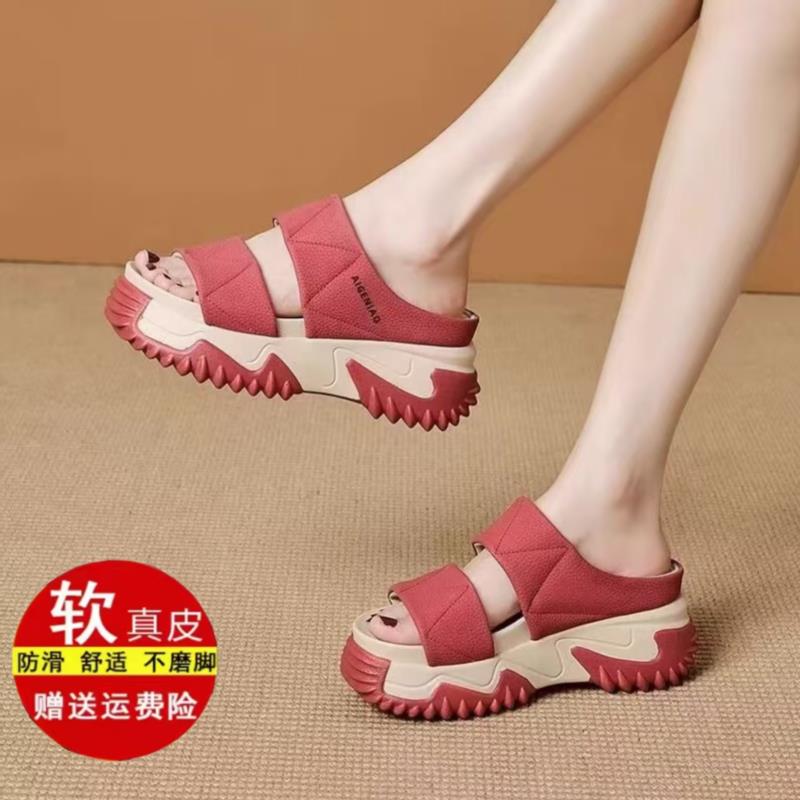 商场同款断码薏尔康真皮软底拖鞋女夏外穿2025新款增高一字拖踩屎