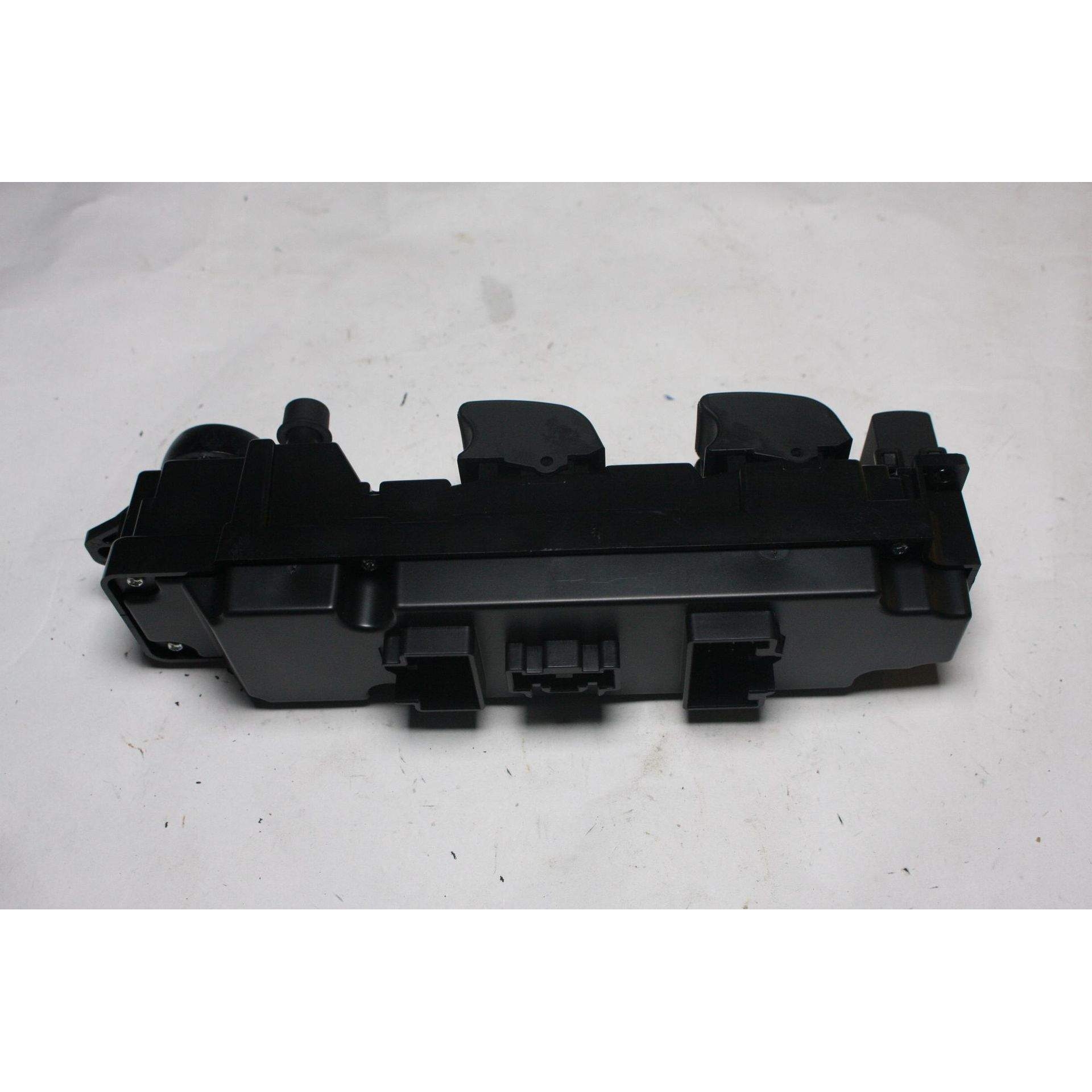 GS1E-66-350F适用于马自达M6 RY开关(玻璃升降)前L