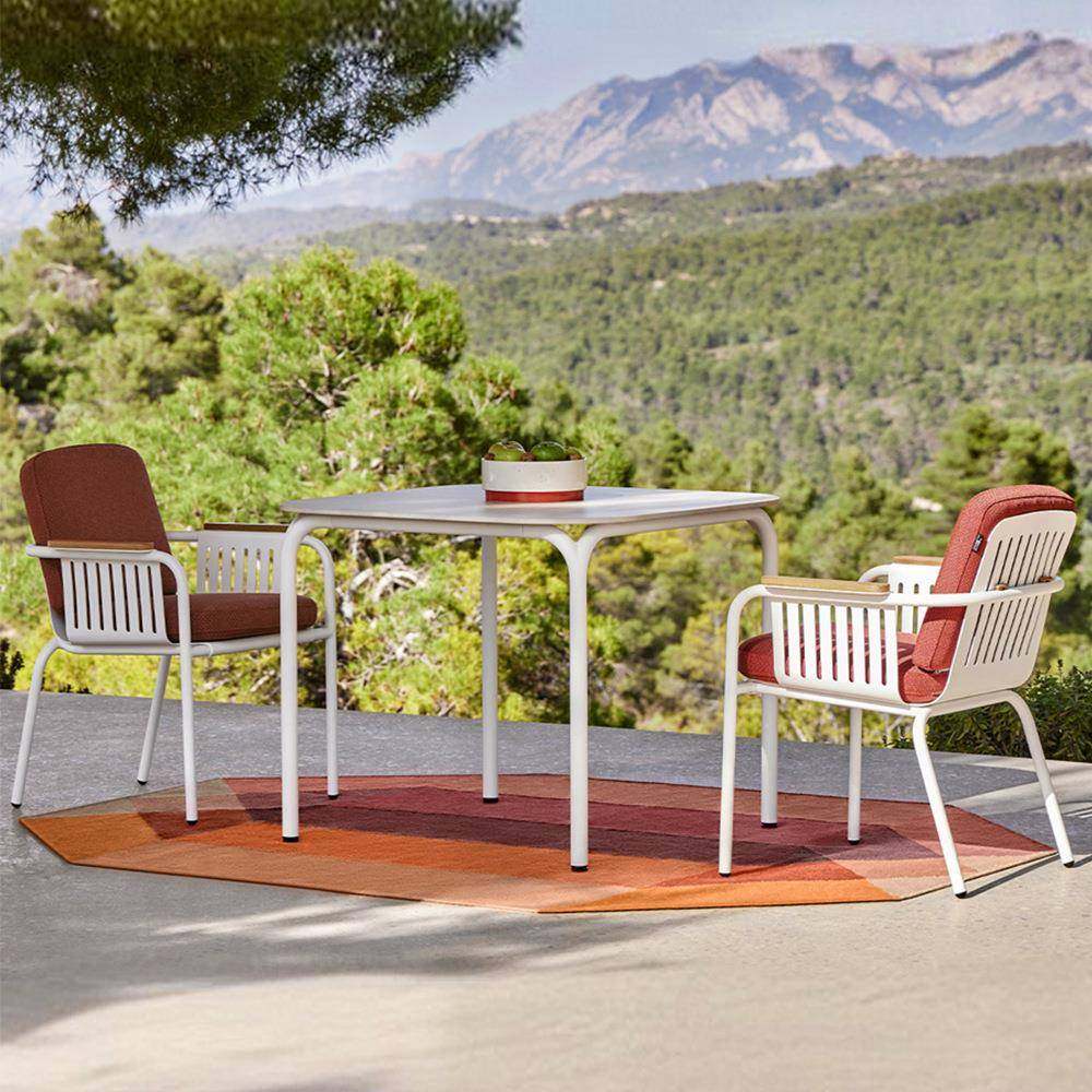 户外桌椅简约休闲防水防晒别墅庭院花园三件套露天阳台小茶几组合,纺织面料/辅料/配套,纺织机械配件,淘宝优惠券,粉丝福利购,淘宝优惠卷