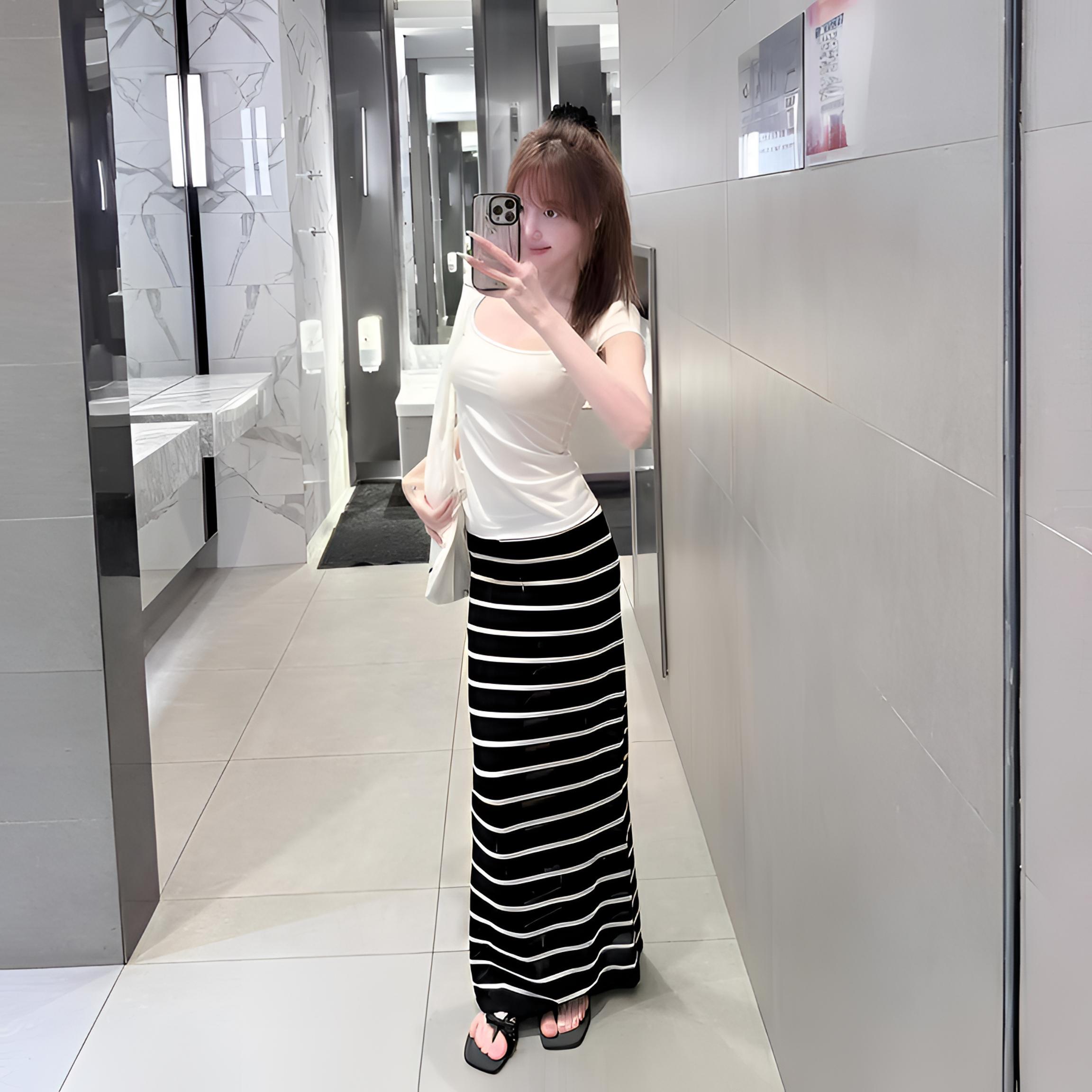 慵懒风条纹撞色半身裙女夏季新款高腰显瘦百搭包臀长裙黑色气质