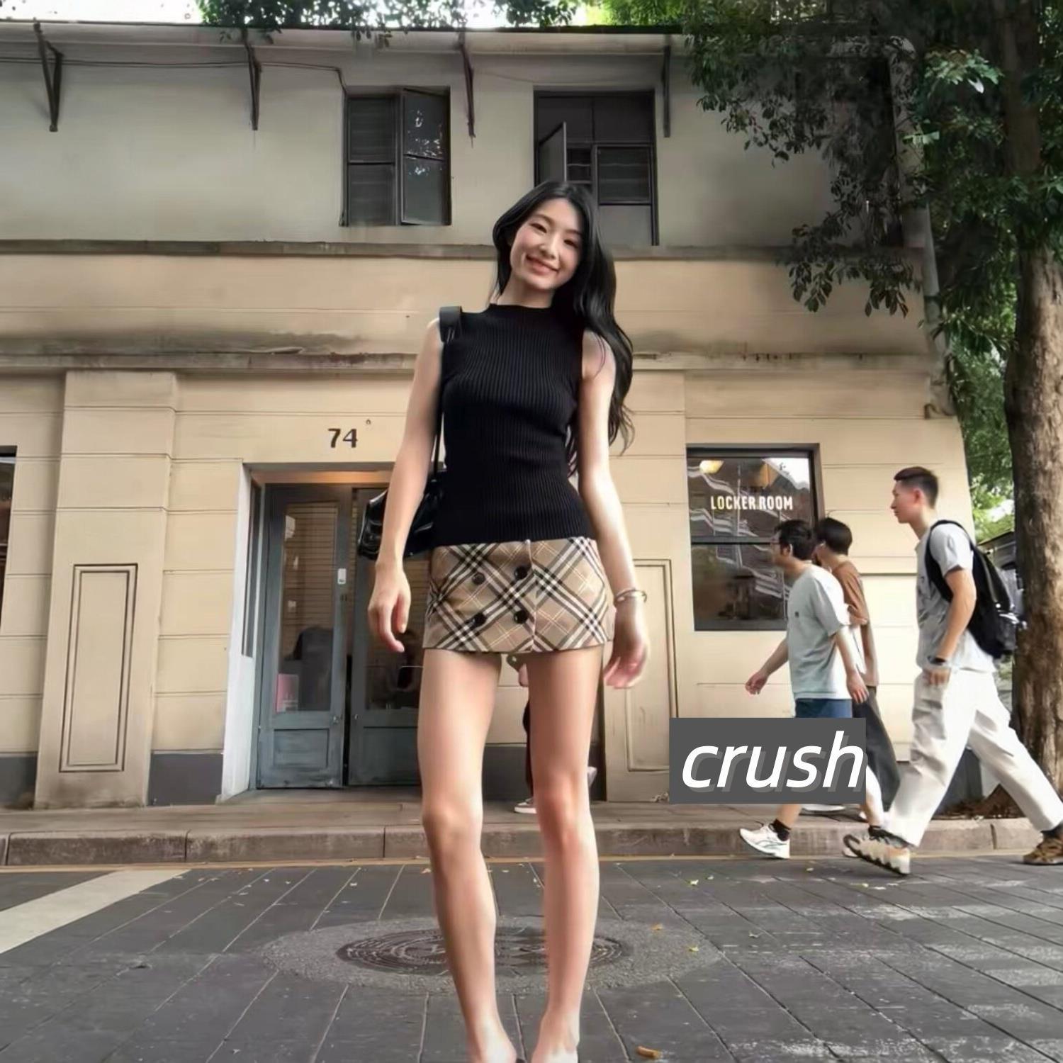 复古慵懒风格子包臀短裙女2026年夏季新款小众设计感半身裙超短裙