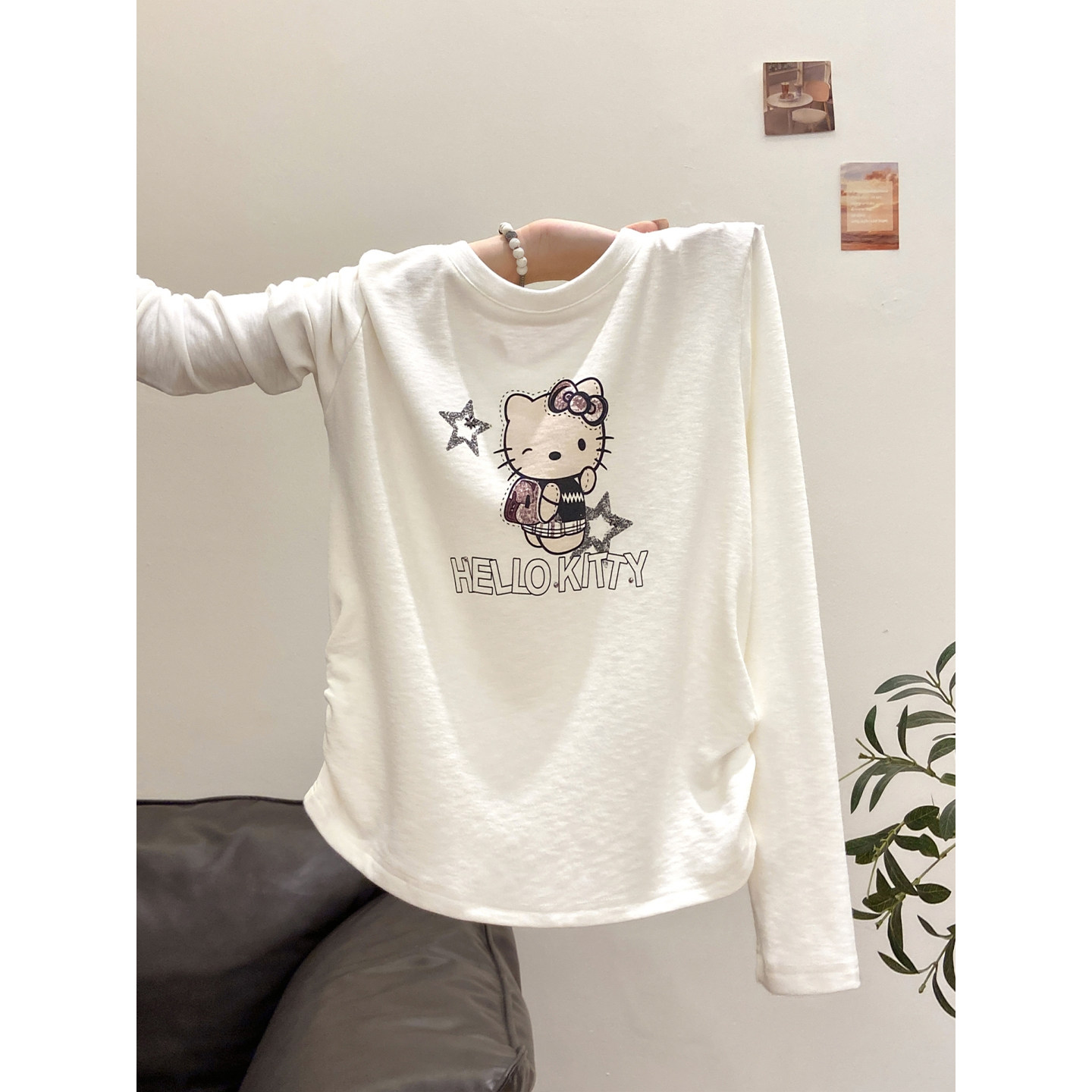 卡通猫咪印花长袖正肩t恤女秋冬新款褶皱收腰显瘦打底衫圆领上衣