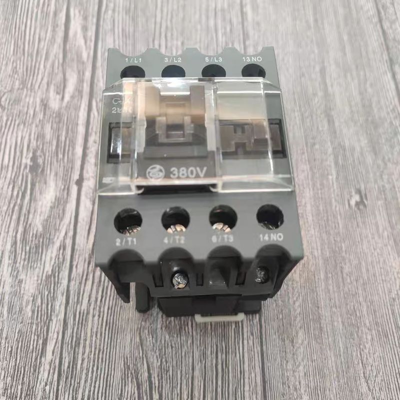 德玛仕开水器/电磁炉/蒸饭车/烤箱交流接触器配件交流接触器