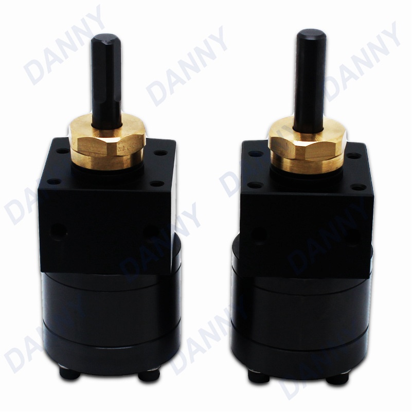 涂钛圆形方形5CC涂层齿轮泵 水性油性漆齿轮泵 定量计量泵