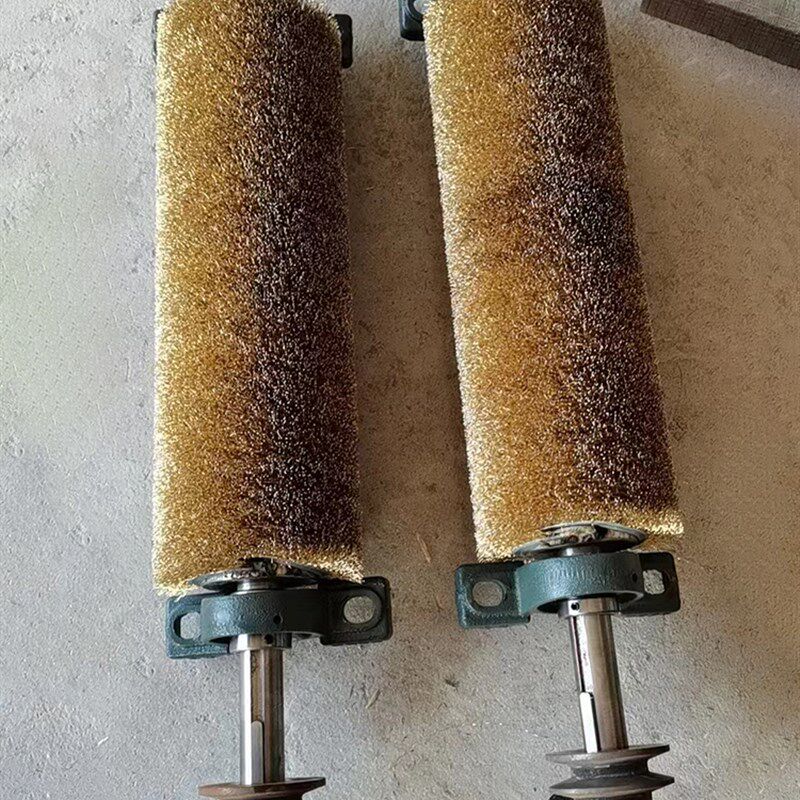 电动滚刷清扫器煤矿无动力尼龙耐磨毛刷辊工业煤矿皮x带输送机除