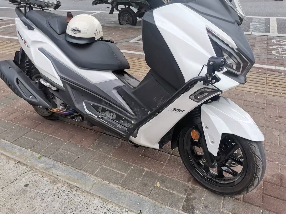 适三阳九z300保险杠装护杠889九妹pl改us300射灯妹支架装配改件