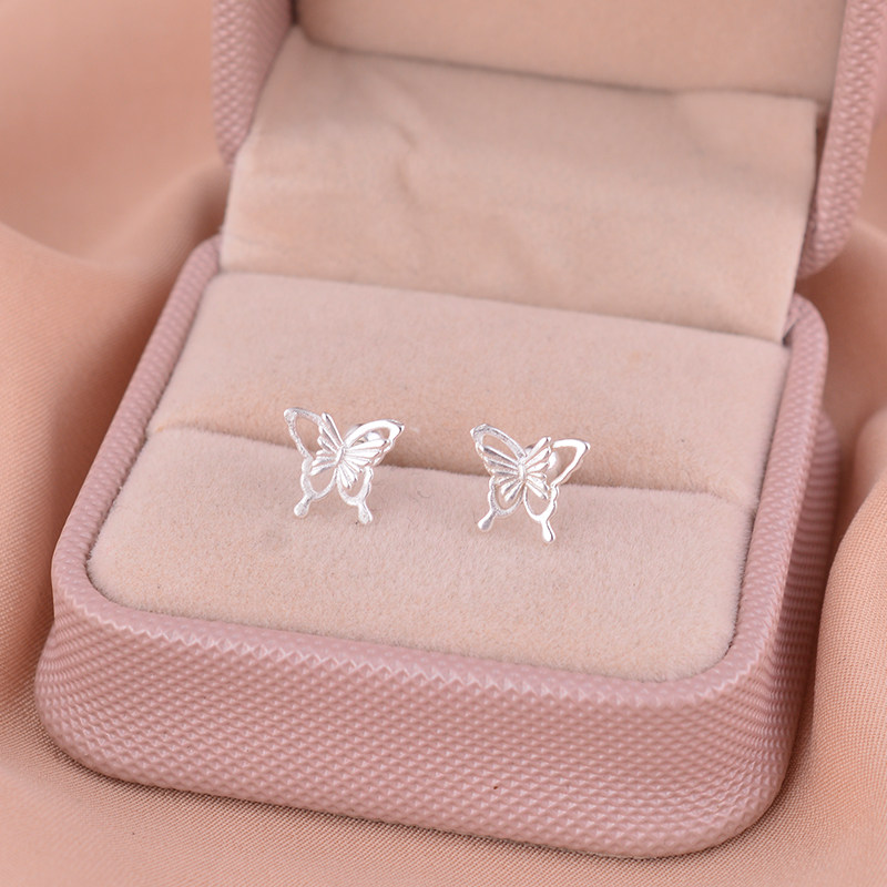 999纯银蝴蝶耳钉小众时尚高级轻奢ins新款免摘养耳洞耳环女款耳饰,饰品/流行首饰/时尚饰品新,银饰耳饰,淘宝优惠券,粉丝福利购,淘宝优惠卷