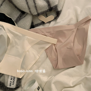 女夏薄舒适纯棉裆低腰女生提臀运动纯欲少女三角 无痕冰丝内裤