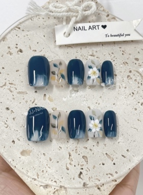 【摩登蓝】穿戴甲蓝色花朵图案美甲贴片短款假指甲成品甲片