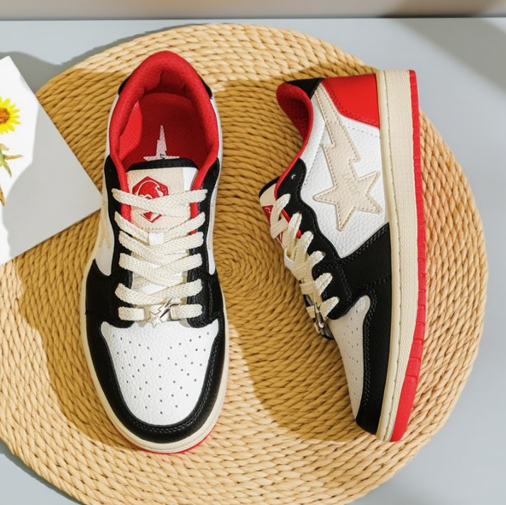 2025新款巨好看小众运动平底女青年休闲皮面日常百搭软底男板鞋子,流行男鞋,休闲板鞋,淘宝优惠券,粉丝福利购,淘宝优惠卷