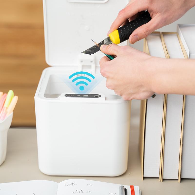 亚马逊跨境家居智能感应桌面车载小型垃圾桶办公文具礼品