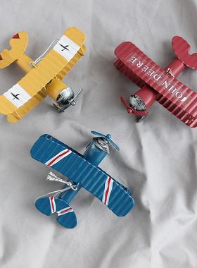 复古铁艺小飞机模型摆件创意铁皮小飞机工艺品家居装饰品拍摄道具