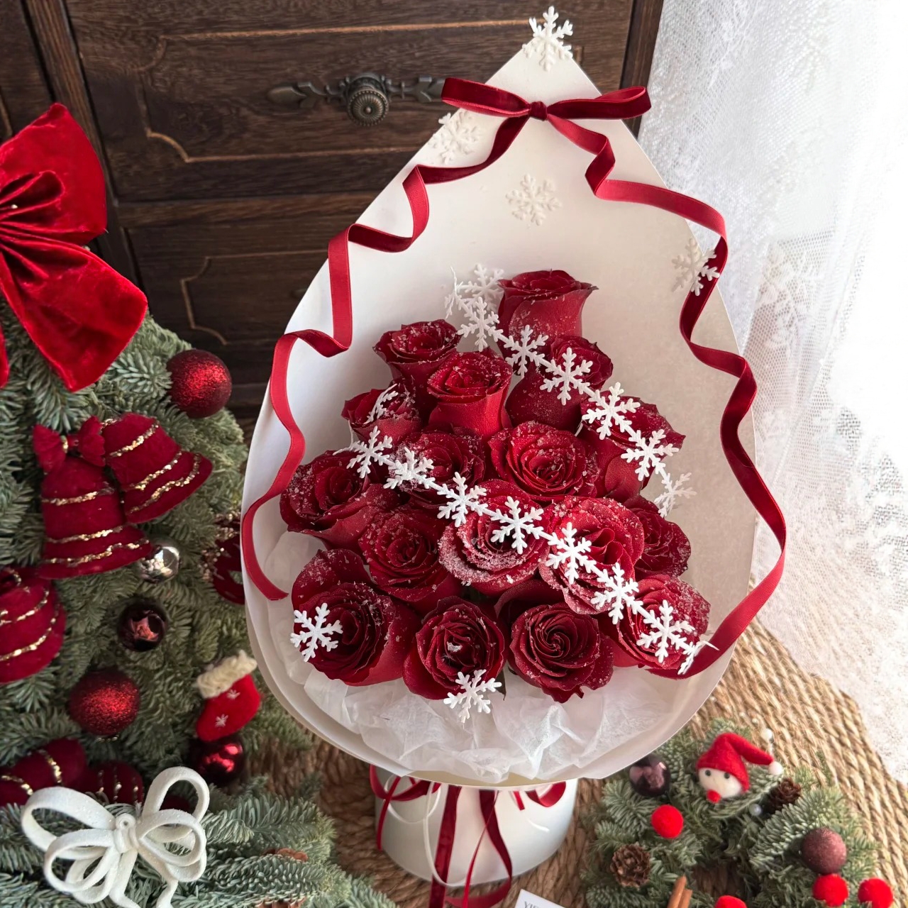 圣诞树鲜花花束落雪玫瑰塔生日鲜花同城速递全国配送男女节日礼物