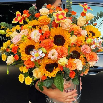 抱抱桶鲜花花束同城速递闪购全国