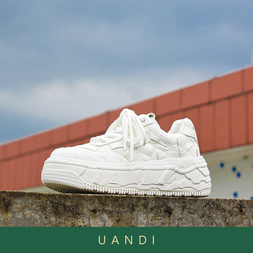 UANDI原创情侣款小白鞋