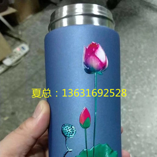 3D茅酒瓶高端定制UV彩绘机厂家/圆柱体酒瓶UV彩色打印机/UV喷绘机
