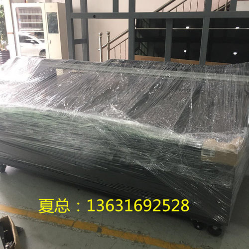 生产研发十代四喷头UV2513平板打印机厂家性价比高UV平板喷绘机