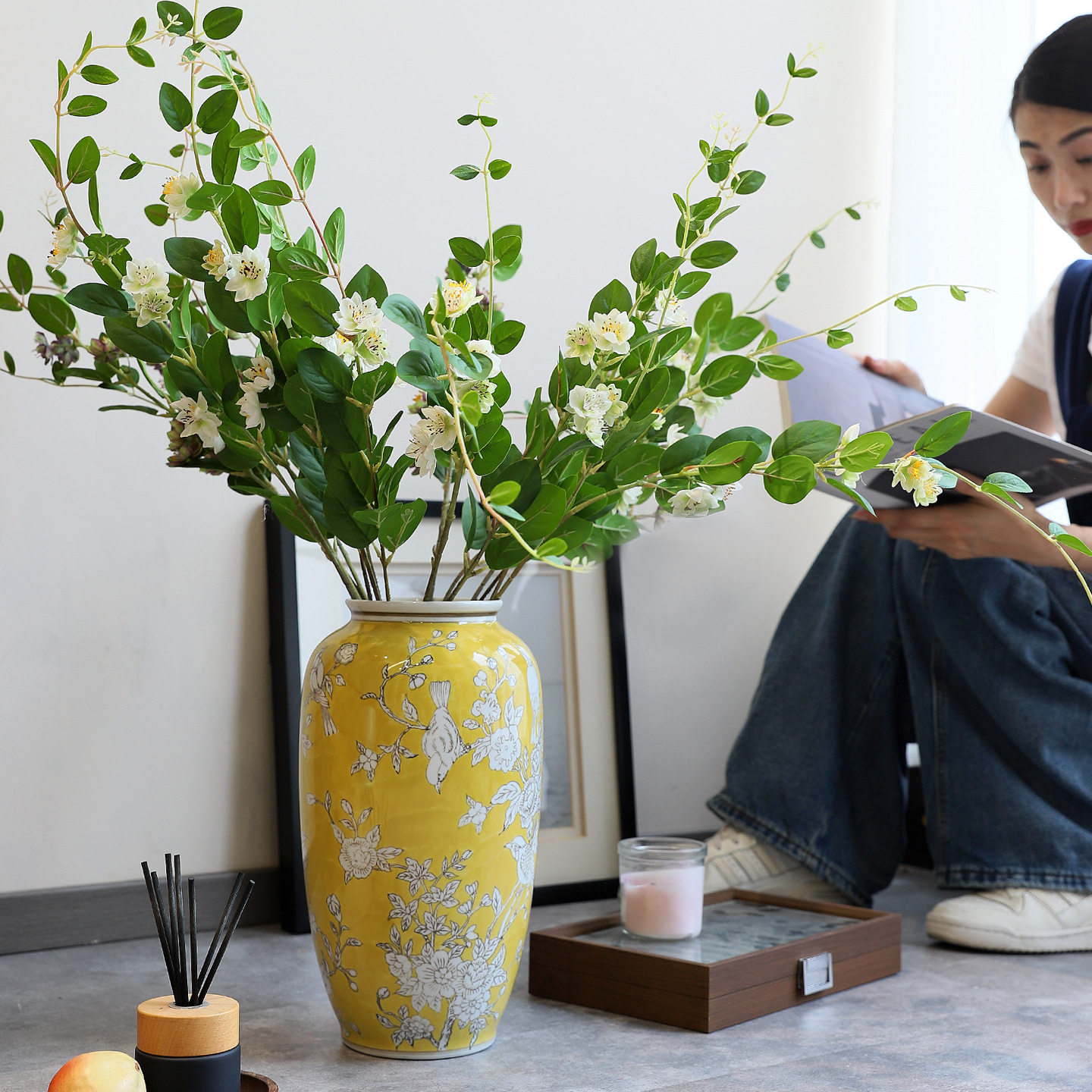陶瓷花瓶新中式青花瓷高级感水培插花瓶工艺品摆件艺术感萝卜瓶