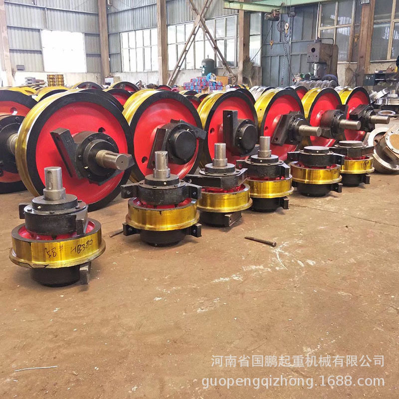 700*180双缘铸钢锻钢起重机车轮组龙门吊轨道轮台车电动平车轮