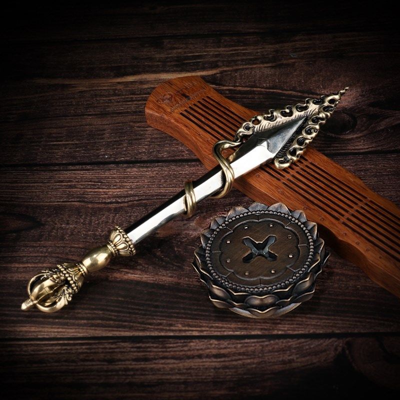 藏传文殊智慧剑摆件m黄铜家居佛堂供奉用带莲花底座吊坠装饰工艺,家居饰品,桌面摆件,淘宝优惠券,粉丝福利购,淘宝优惠卷