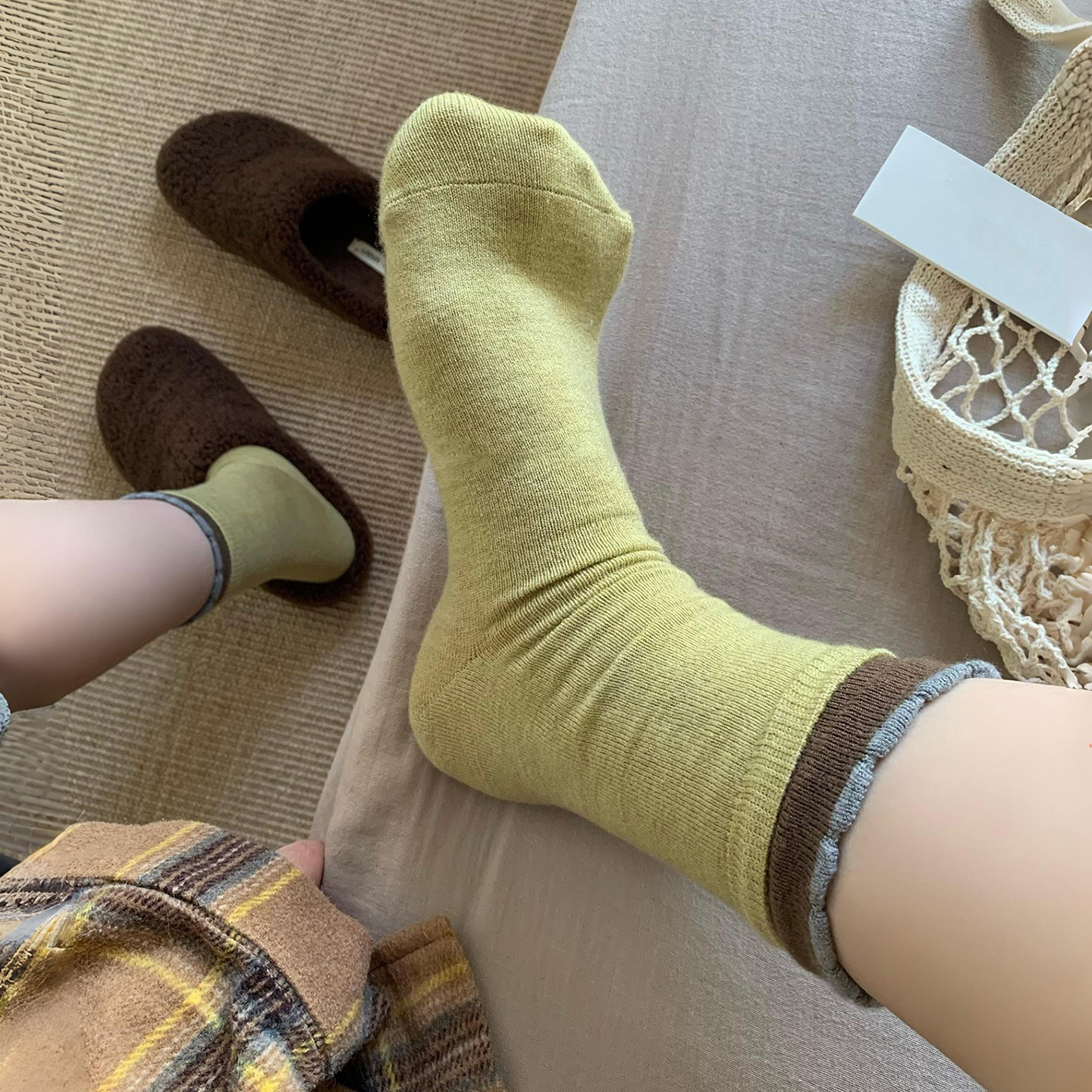 秋冬撞色双罗口芥末黄韩系ins潮学院风堆堆中筒袜复古潮推推女袜